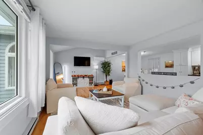 273 Washington St #2, Gloucester, MA 01930 - Photo 8