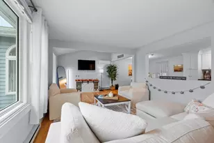 273 Washington St, Gloucester, MA 01930 - Photo 8