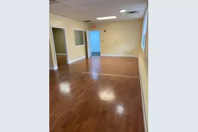 12 Pratt St #102, Mansfield, MA 02048 - Photo 4