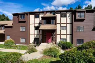 64 Highwood Dr, Franklin, MA 02038 - Photo 2