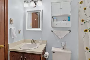 64 Highwood Dr, Franklin, MA 02038 - Photo 14