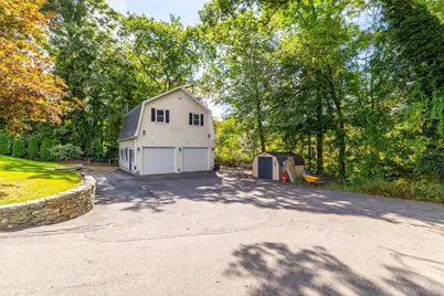 22 John F Kennedy Dr, Millbury, MA 01527 - Photo 34