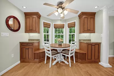 21 Andrew Cir, Stoughton, MA 02072 - Photo 8