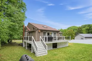 21 Andrew Cir, Stoughton, MA 02072 - Photo 26