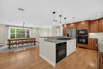 21 Andrew Cir, Stoughton, MA 02072 - Photo 6
