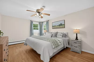 21 Andrew Cir, Stoughton, MA 02072 - Photo 12