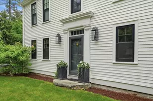 822 Main St, Hingham, MA 02043 - Photo 4