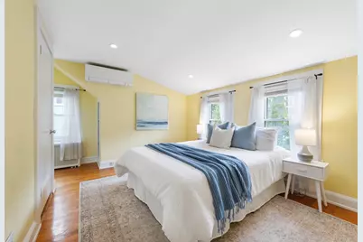 22 Ash St, Melrose, MA 02176 - Photo 28