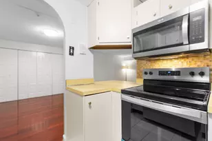 685 Oak St, Brockton, MA 02301 - Photo 4