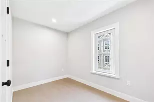 305 Chestnut Ave, Boston, MA 02130 - Photo 24