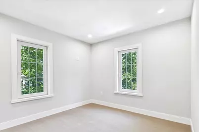 305 Chestnut Ave #4, Boston, MA 02130 - Photo 16