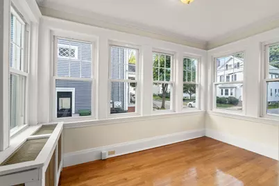 106 Poplar St #1, Watertown, MA 02472 - Photo 4