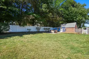 47 Cherry Hill, Holyoke, MA 01040 - Photo 38