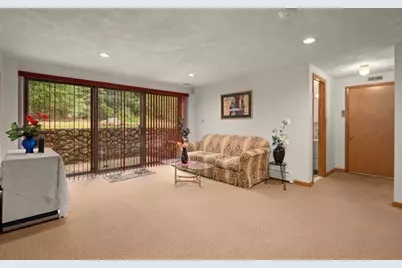 5 Lee Ave, Burlington, MA 01803 - Photo 28