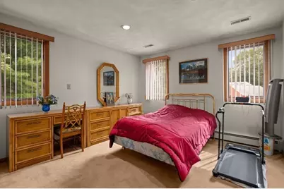 5 Lee Ave, Burlington, MA 01803 - Photo 24