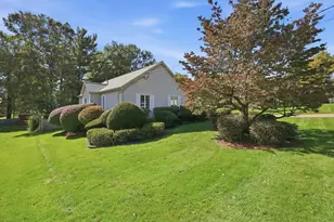 43 Pineridge Dr, Westfield, MA 01085 - Photo 38