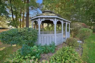 43 Pineridge Dr, Westfield, MA 01085 - Photo 40
