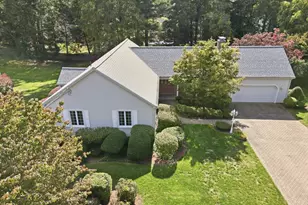 43 Pineridge Dr, Westfield, MA 01085 - Photo 42