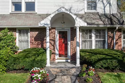 1929 Commonwealth Ave, Newton, MA 02466 - Photo 4