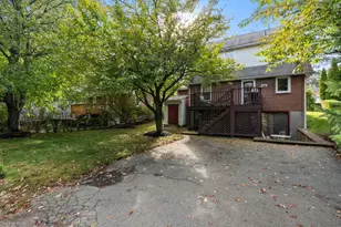 1929 Commonwealth Ave, Newton, MA 02466 - Photo 26