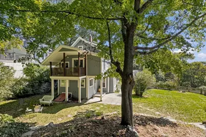 24 Poplar St, Melrose, MA 02176 - Photo 38