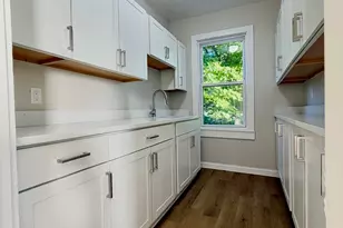 106 County St, Attleboro, MA 02703 - Photo 12