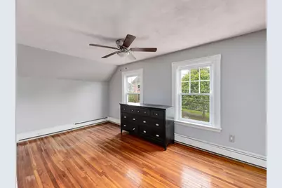 8 Birch Hill Ave, Wakefield, MA 01880 - Photo 14