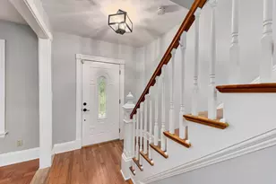 8 Birch Hill Ave, Wakefield, MA 01880 - Photo 12