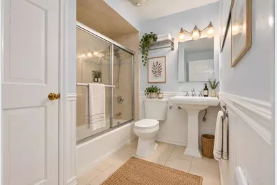 36 Cummings Rd #2, Boston, MA 02135 - Photo 12
