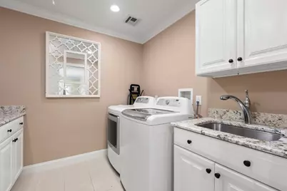 37 Wall St, Wellesley, MA 02481 - Photo 24