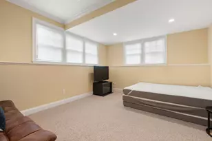37 Wall St, Wellesley, MA 02481 - Photo 26