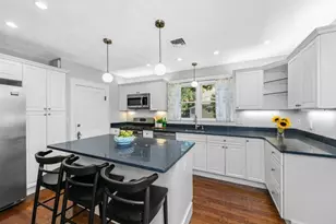 139 Warren St, Arlington, MA 02474 - Photo 8