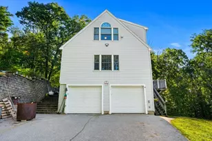 233 Lovers Ln, Haverhill, MA 01830 - Photo 4