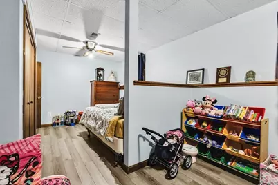 42 Melbourne Rd, Worcester, MA 01607 - Photo 32