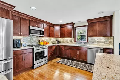 42 Melbourne Rd, Worcester, MA 01607 - Photo 10