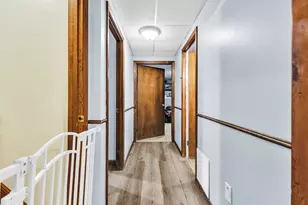 42 Melbourne Rd, Worcester, MA 01607 - Photo 28