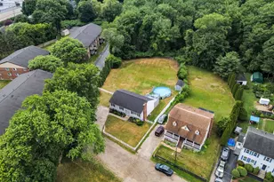 42 Melbourne Rd, Worcester, MA 01607 - Photo 36