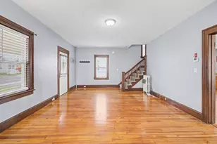 55 Elmwood Ave, Holyoke, MA 01040 - Photo 8