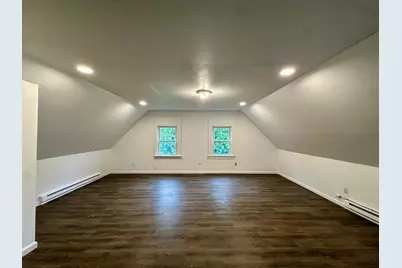 43 Lincoln St, Greenfield, MA 01301 - Photo 16