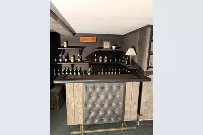 171 Huron Ave, Holyoke, MA 01040 - Photo 24