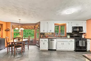 8 Joseph Rd, Hopkinton, MA 01748 - Photo 6