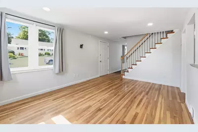 12 Waterman Rd, Auburn, MA 01501 - Photo 4