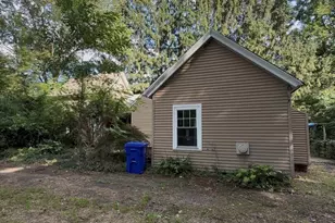 136 Montague City Rd, Greenfield, MA 01301 - Photo 14