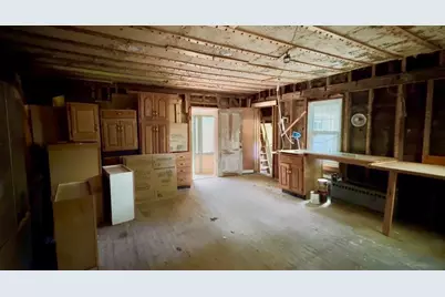 136 Montague City Rd, Greenfield, MA 01301 - Photo 12