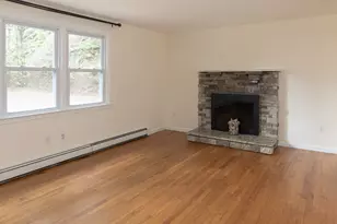 7 Ledgeville Ave, Foxboro, MA 02035 - Photo 6