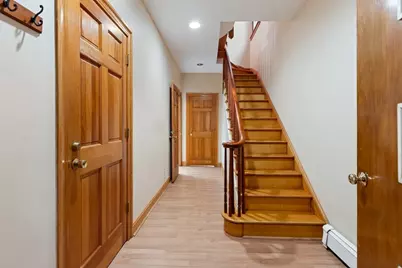 42 Howard St, Cambridge, MA 02139 - Photo 16