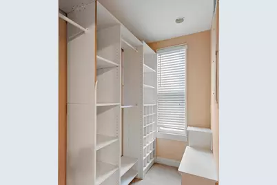 42 Howard St, Cambridge, MA 02139 - Photo 12