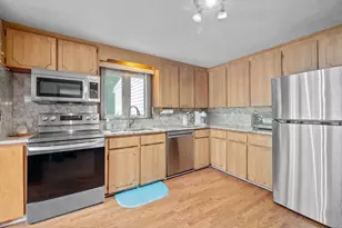 87 Audubon Rd, Norwood, MA 02062 - Photo 6