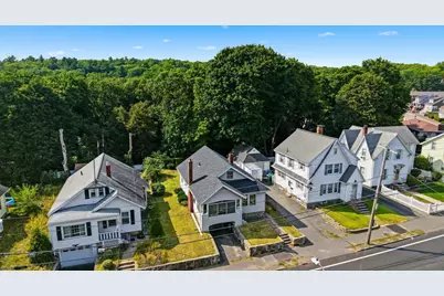 254 Lynnfield St, Lynn, MA 01904 - Photo 2