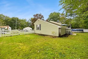 251 Pearl Street Ext, Attleboro, MA 02703 - Photo 36